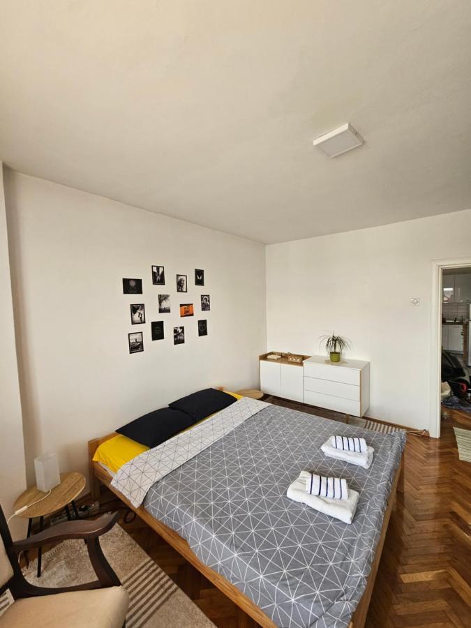 Cosy Apartment In The Heart Of Skopje Exteriör bild