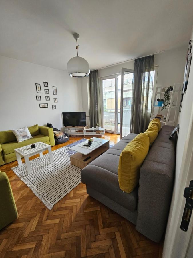 Cosy Apartment In The Heart Of Skopje Exteriör bild